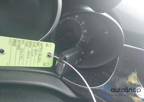 2016 Fiat 500X Easy z USA, uszkodzony, nr VIN ZFBCFYBT5GP376179